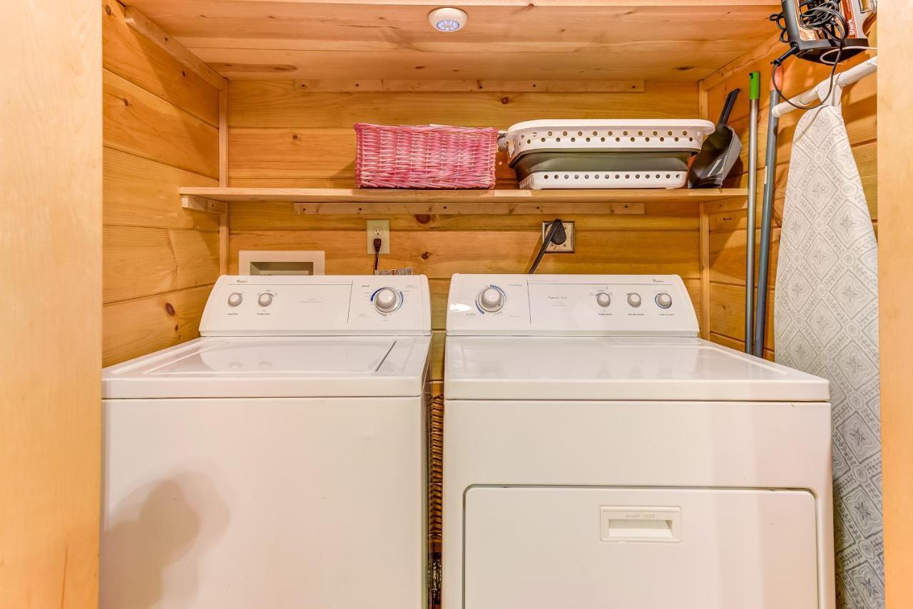Lazy Bear Den - 2 Bed 1 Bath Vacation Home In Blue Ridge Buitenkant foto